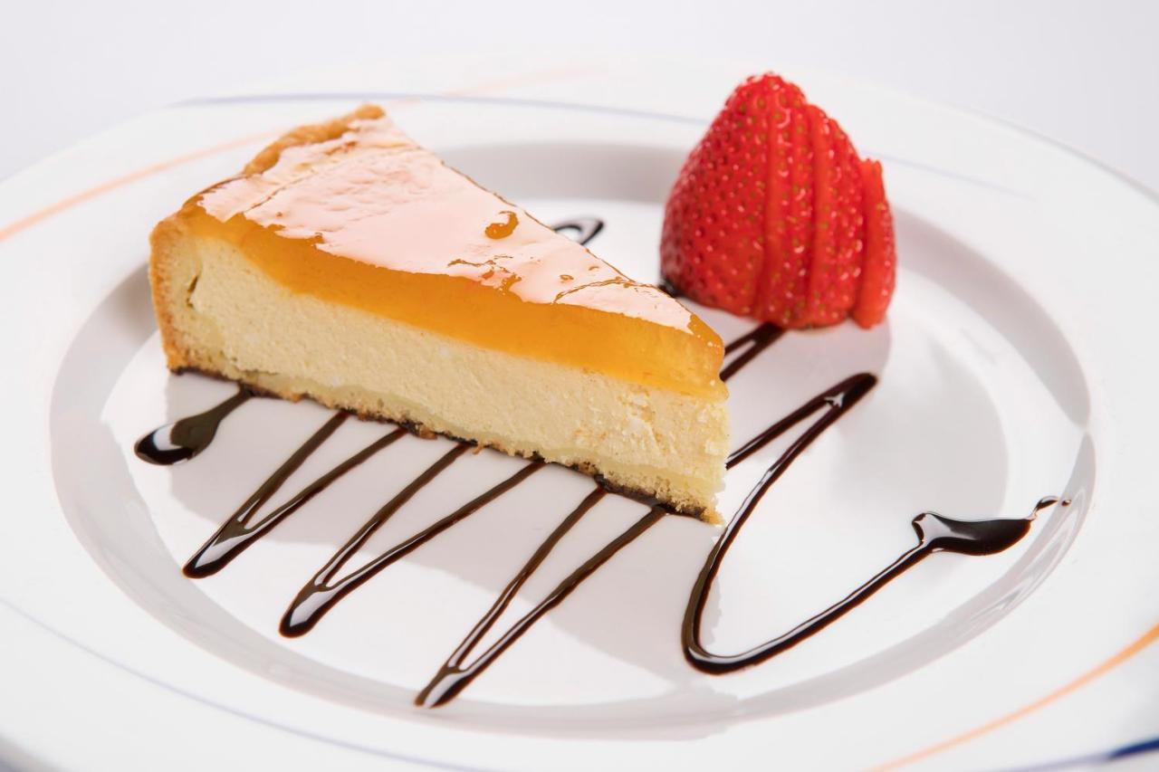 Hotel Ristorante Toscana Alassio Dış mekan fotoğraf