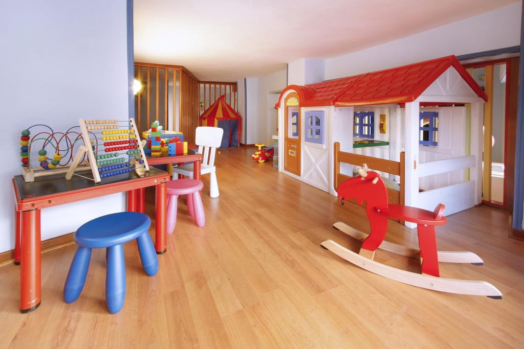 Hotel Ristorante Toscana Alassio Dış mekan fotoğraf