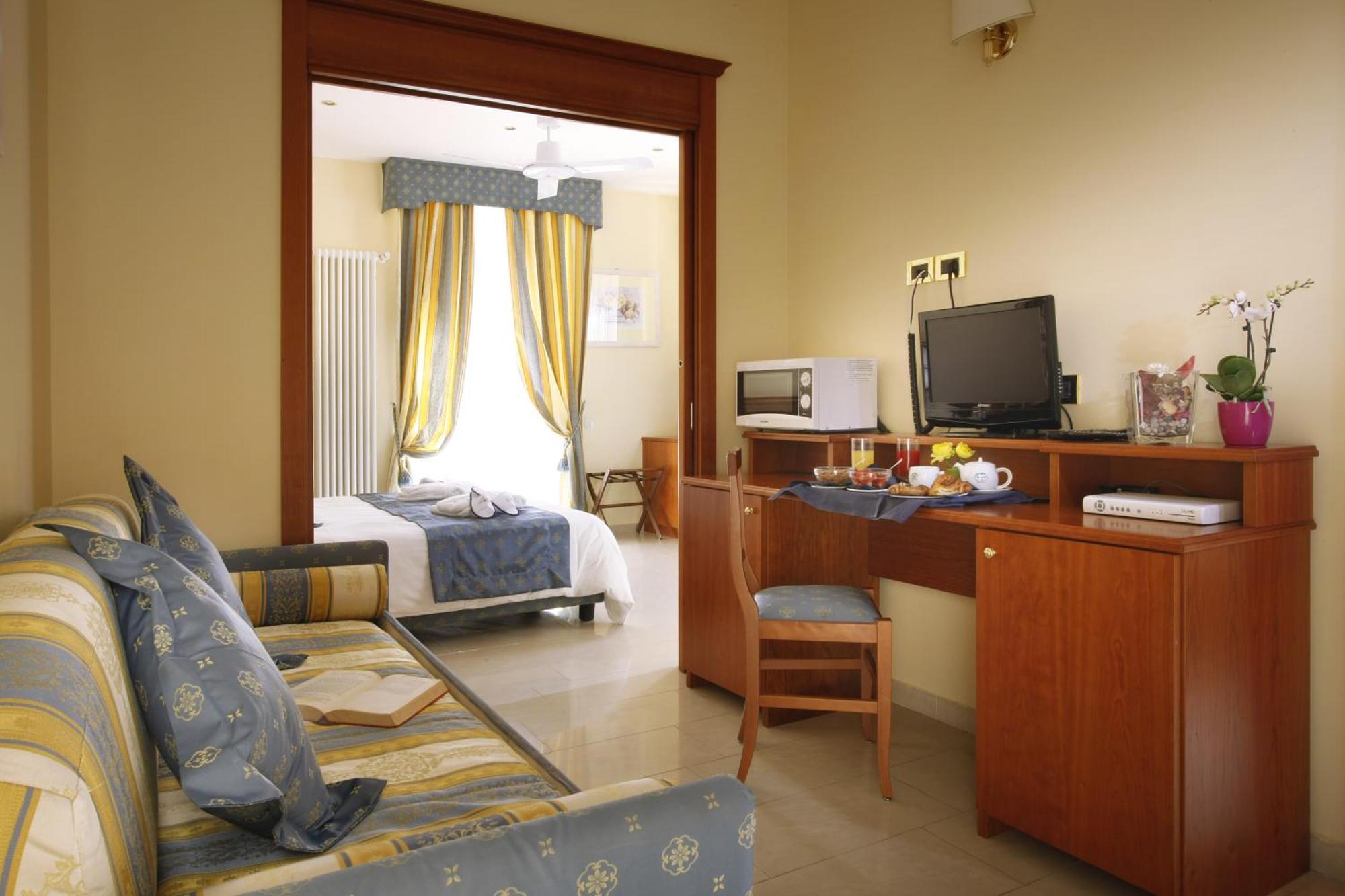 Hotel Ristorante Toscana Alassio Oda fotoğraf